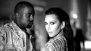 Bulan May lalu, Kim dan Kanye West sendiri sudah merayakan ulang tahun pernikahan ke empat. (REX/Shutterstock)