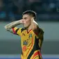 Pemain Mitra Kukar, Fernando Rodriguez saat melawan Persib Bandung pada laga Liga 1 Indonesia di GBLA, (8/4/2018).  (Bola.com/Nick Hanoatubun)