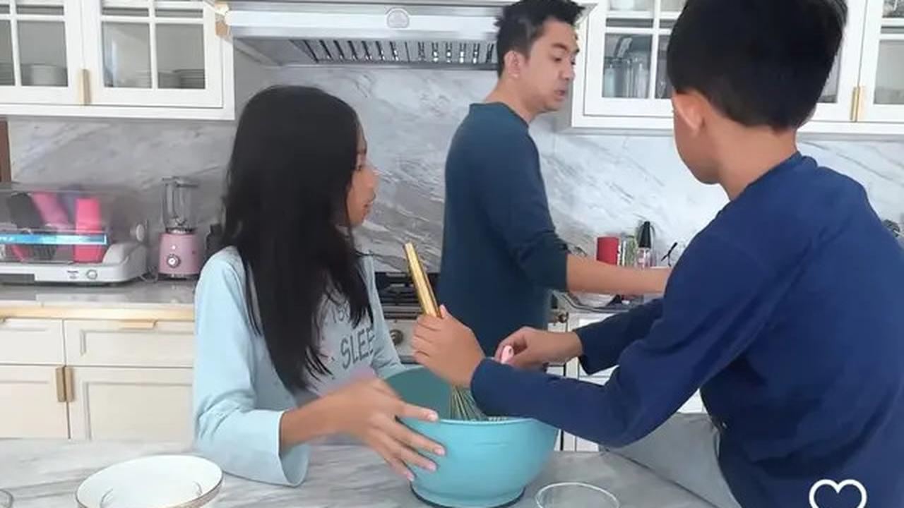 Potret Dapur Ayu Dewi, Elegan dengan Sentuhan Klasik Modern