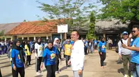 Ketua Komisi X DPR RI Syaiful Huda melakukan SKJ bersama ratusan pelajar di SMKN 1 Tirtamulya, Karawang, Jumat (9/12/2022).(Ist)