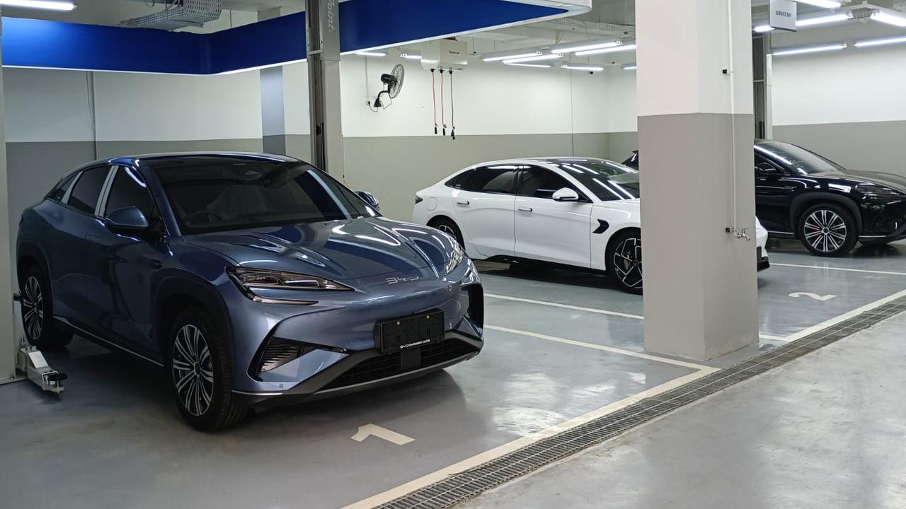 5 Rahasia Mobil Listrik China Bisa Dijual dengan Harga Murah, Padahal Punya Fitur Canggih Setara Tesla