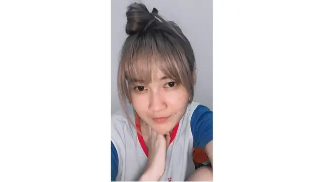 Sebagai seorang publik figur, Nella selalu memerhatikan penampilannya. Ia kerap mengubah gaya rambutnya.