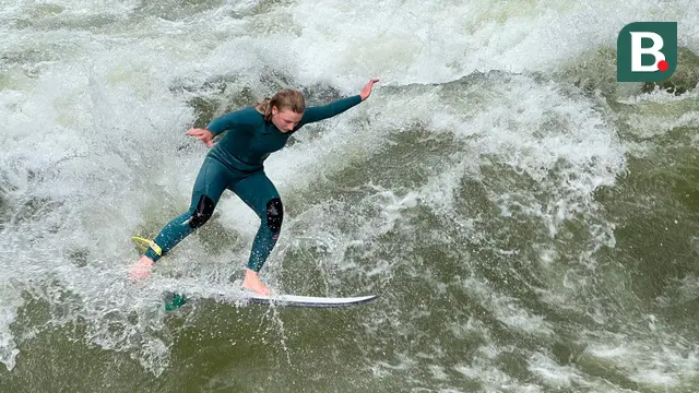 Peselancar, Eisbach, Munchen