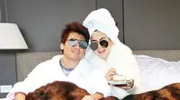 Unggah Foto Bangun Tidur, Syahrini Sebut Suami Super Saiyan