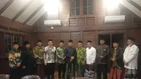 Calon Ketua Umum Pengurus Besar Nahdlatul Ulama (PBNU) KH Yahya Cholil Staquf bersilaturahmi dengan jajaran PWNU dan Pengurus Cabang NU (PCNU) se-Lampung di Bandar Lampung, Minggu (17/10/2021) malam. (Ist)