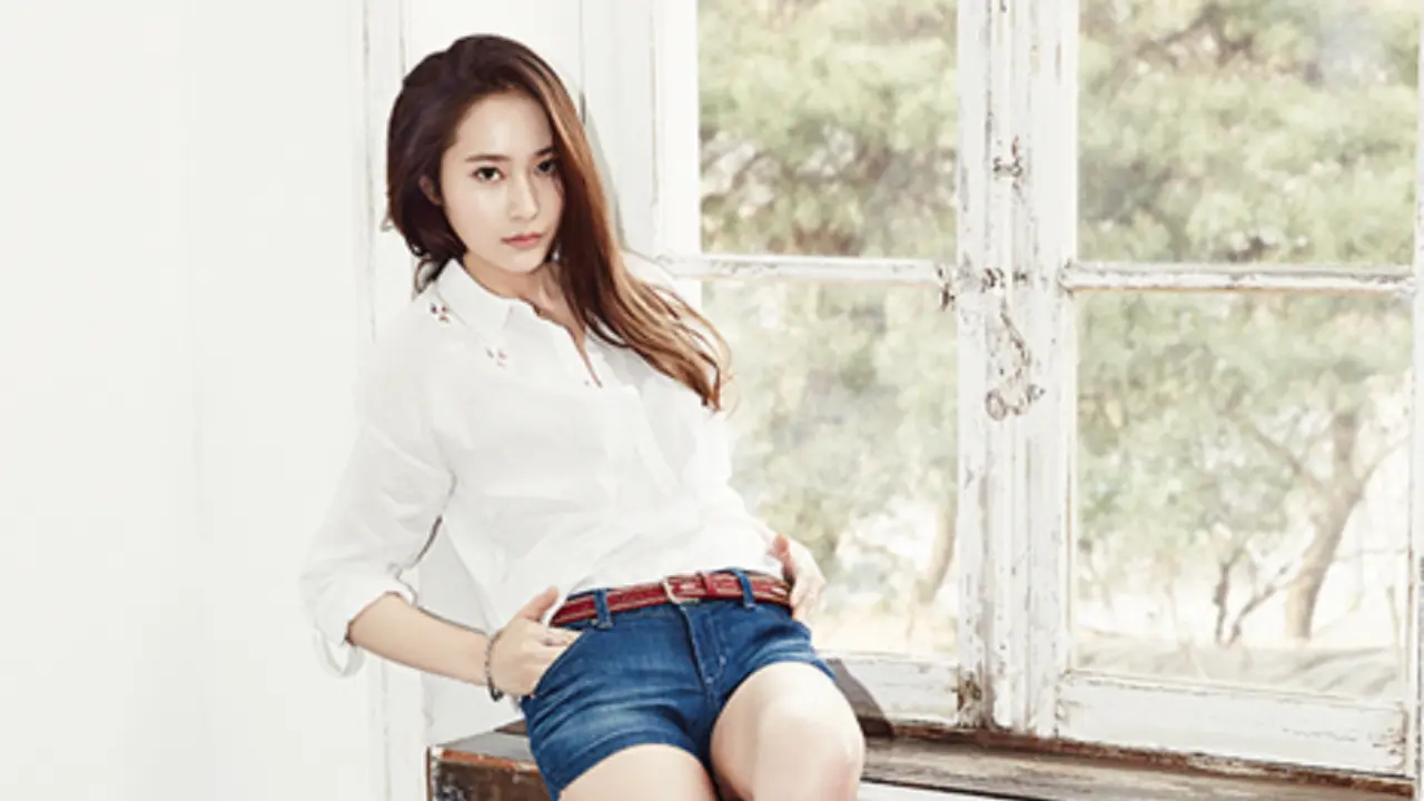  Cerita Krystal Menangis Bahagia saat f(x) Menang Acara Musik