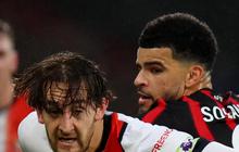 FOTO: Detk-Detik Tom Lockyer Sebelum dan Saat Terkena Serangan Jantung di Pertandingan Liga Inggris antara Luton melawan Bournemouth