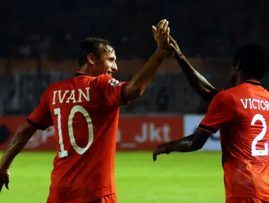 Persija Jakarta sukses membekuk Persijap Jepara 4-1 di stadion GBK, Senin (26/5/2014). (Liputan6.com/Helmi Fithriansyah)