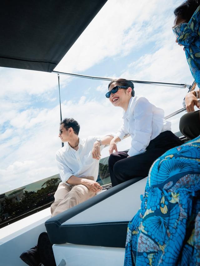 Potret Yacht Milik Prilly Latuconsina dan Kevin Sanjaya (credit: instagram/prillylatuconsina96)