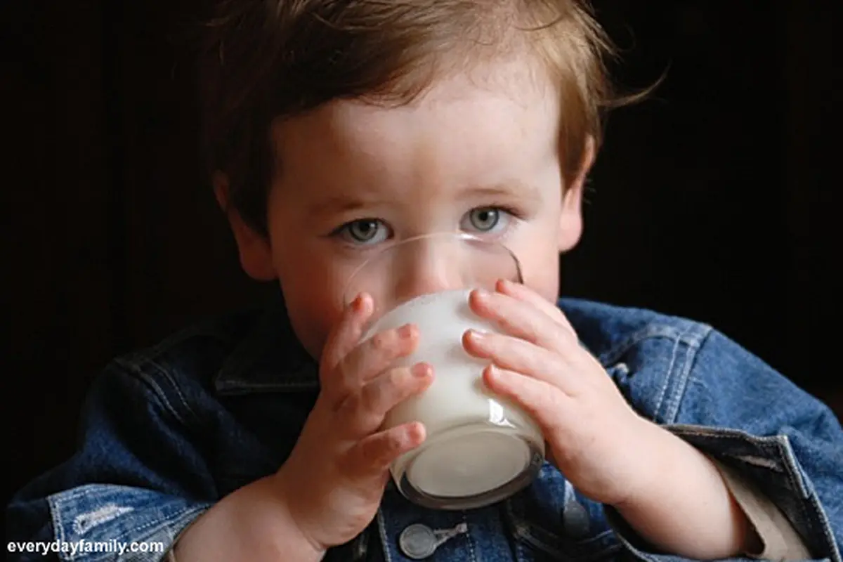 minum-susu-indonesia-130918b.jpg