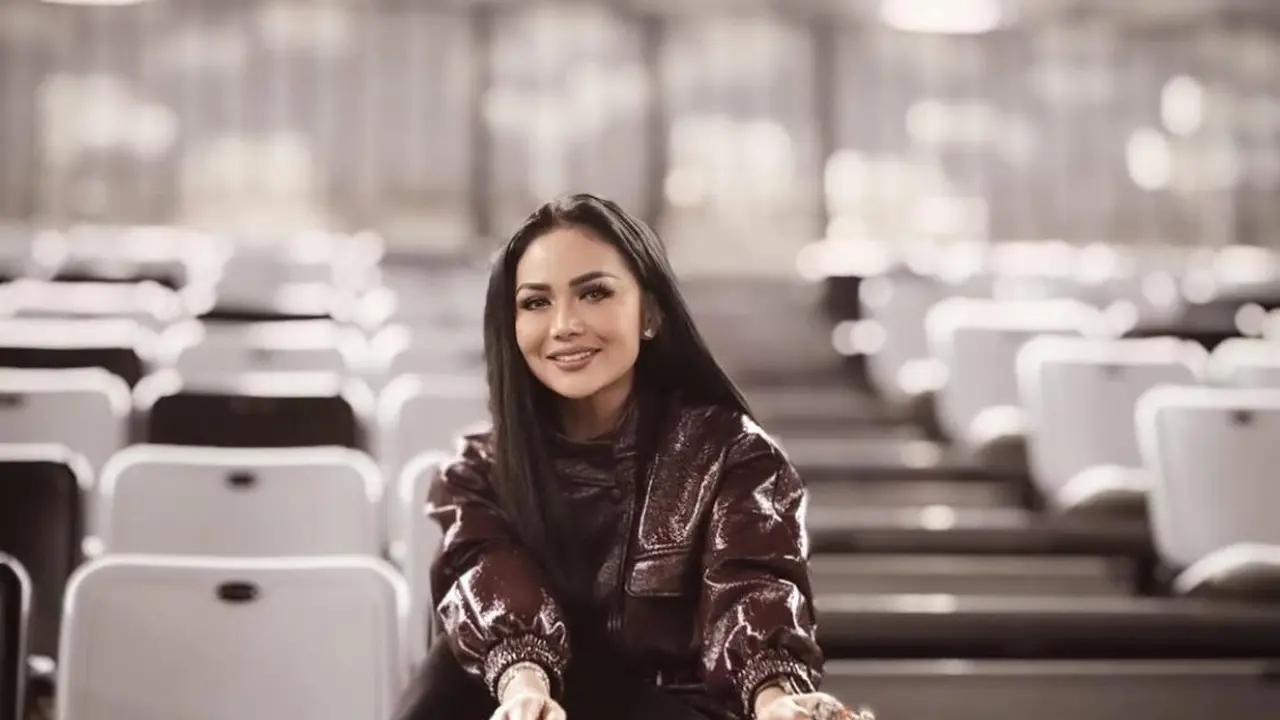 Krisdayanti, Titi DJ, dan Ruth Sahanaya menghidupkan kenangan konser Super Diva. (credit: instagram.