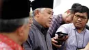 Ketua Umum MUI, Prof Dr Din Syamsuddin memberi keterangan kepada wartawan seusai bertemu Presiden Joko Widodo di Istana Merdeka,  Jakarta,  Selasa (3/2/2015). (Liputan6.com/Faizal Fanani)