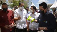 Menteri BUMN Erick Thohir bersama Direktur Utama PT RNI (Persero) Arief Prasetyo Adi. (Dok. RNI)