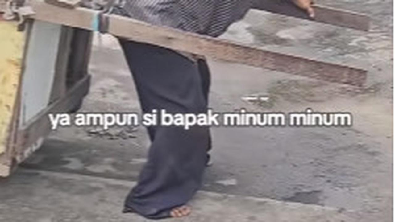 Kesaksian Ojol Temui Kakek Penarik Gerobak