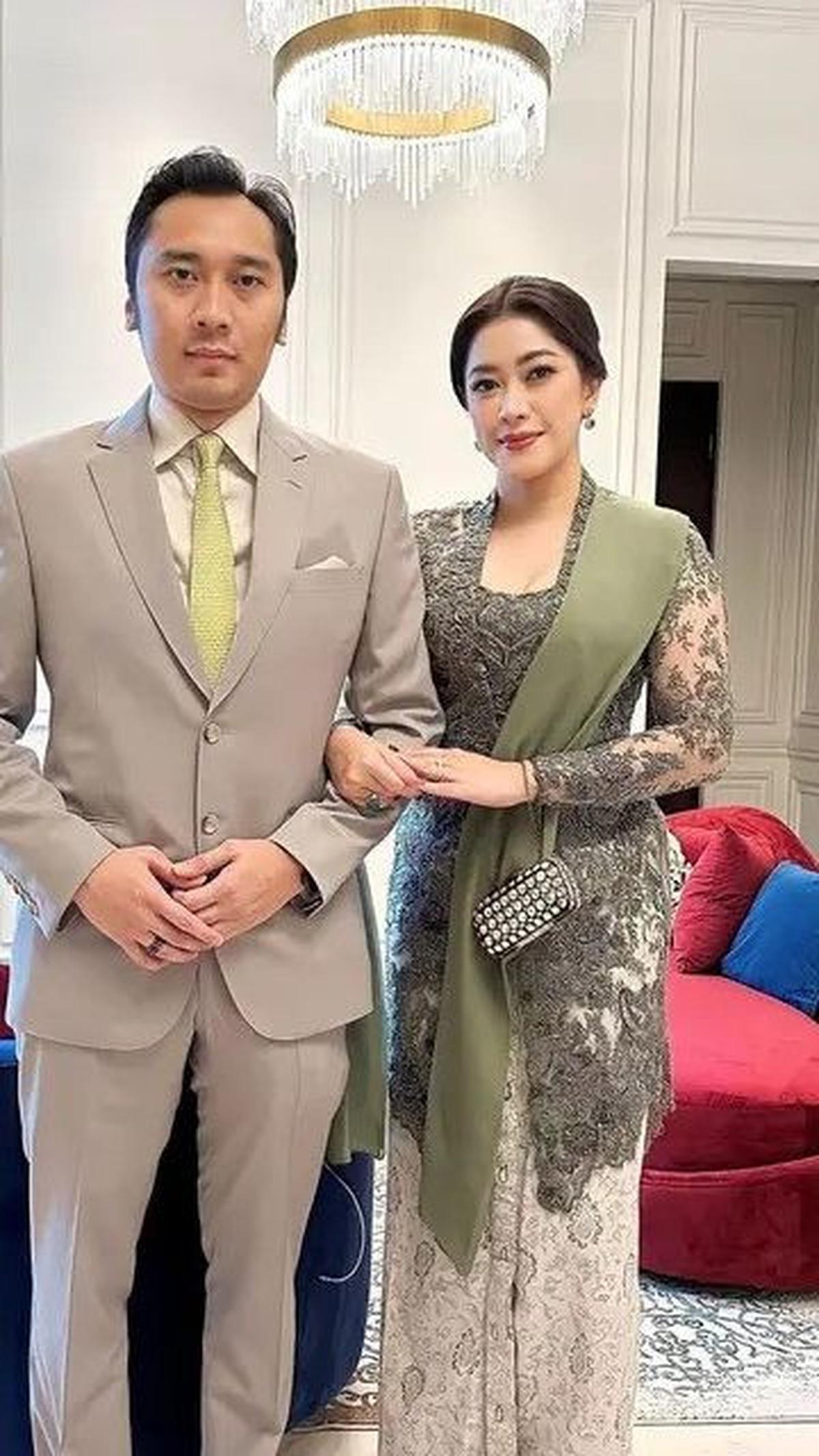 <b>Aliya Rajasa </b>
