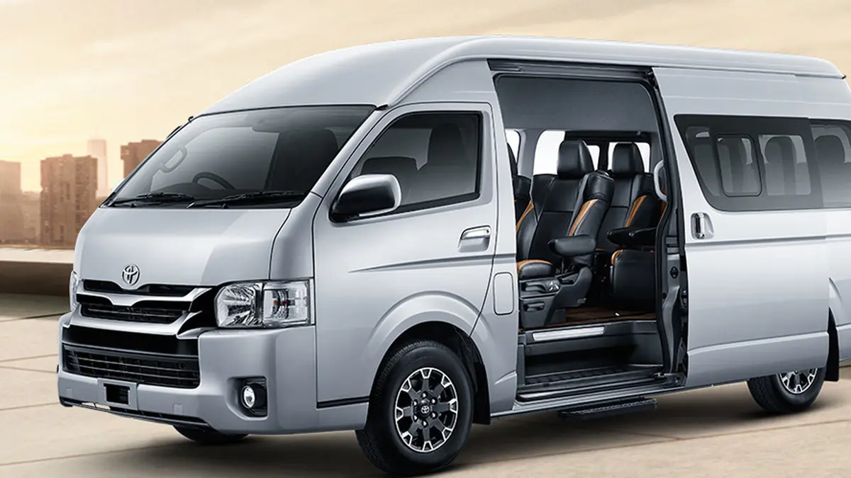 Hiace commuter on sale
