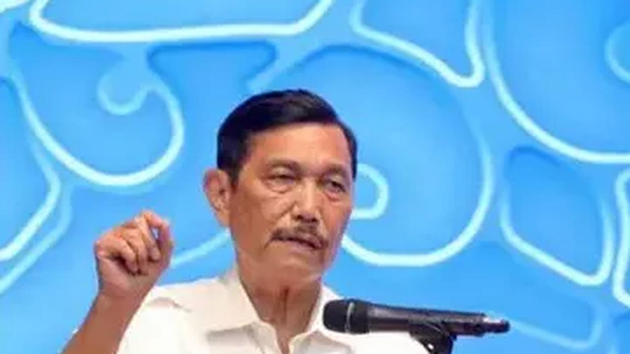 Menko Luhut Ingin Penerbitan STNK dan BPKB Motor Listrik Bisa Lebih Cepat dan Tak Dipersulit
