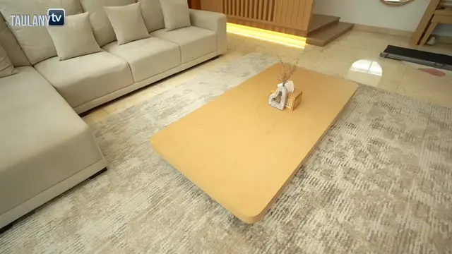 Potret Ruang Tamu Rumah Baru Natasha Rizky/ Youtube Taulany TV