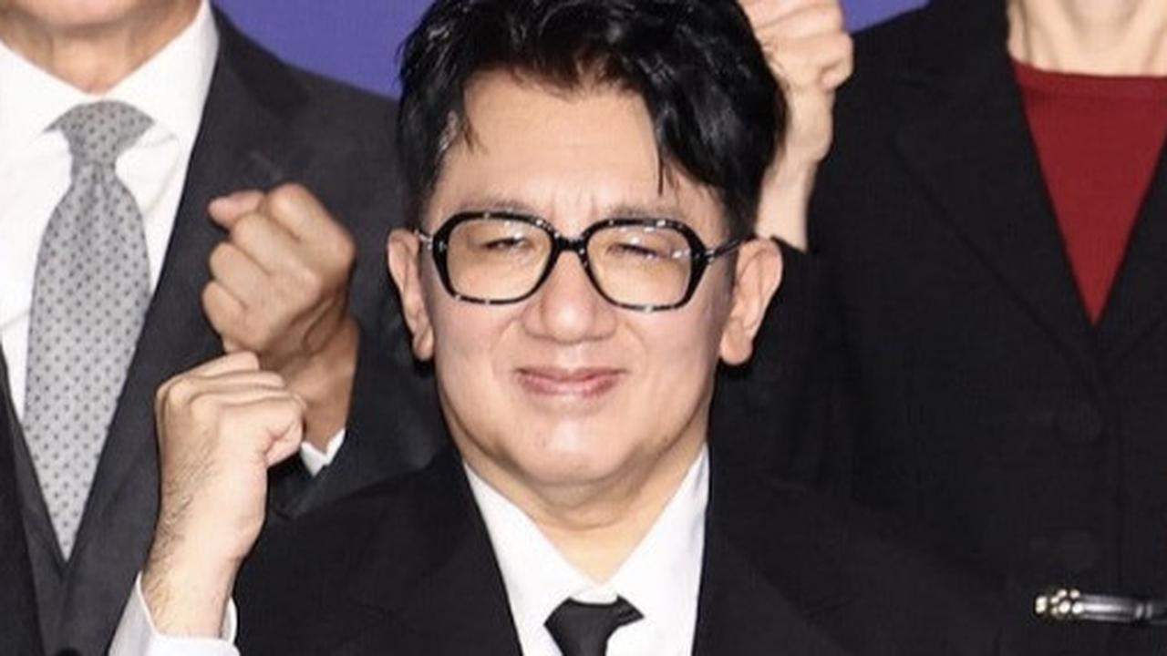 Penampilan Bang Si Hyuk di Publik Jadi Bahan Perbincangan, Bikin Pangling Disebut Tampak Berbeda