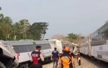 Dua Kereta Anjlok, Jalur Stasiun Wates dan Sentolo Ditutup