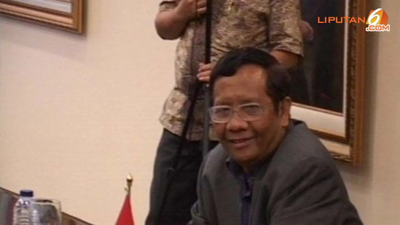 mahfud-batal130830a.jpg