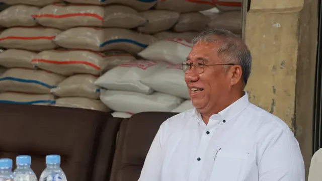 Direktur Utama Perum Bulog Bayu Krisnamurthi