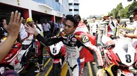 Muhammad Febriansyah, Pebalap Indonesia dari Tim Honda Golden Racing. (Bola.com/Nicklas Hanoatubun)