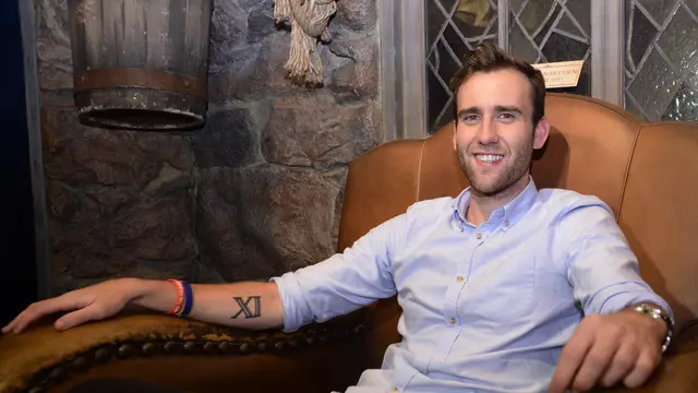[Bintang] Matthew Lewis
