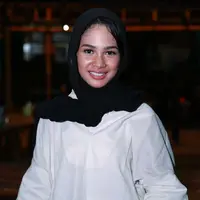 Pasca menikah, Andien harus berlaku sebagai istri yang baik dengan menyiapkan menu makanan sahur dan berbuka untuk sang suami tercinta. (Deki Prayoga/Bintang.com)