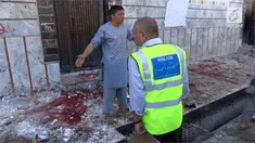 Bom bunuh diri meledak di kantor pemilu Afghanistan. Setidaknya 31 orang tewas, dan puluhan lain terluka akibat bom tersebut.