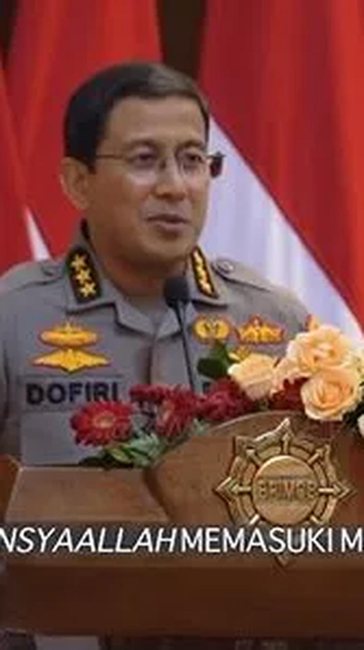 "Karena saya ingin mengantarkan kakanda saya tercinta yang katanya bulan ini Insya Allah memasuki masa purna tugas," ungkapnya.<br>