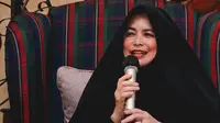 Umi Yuni, Ibunda Alvin Faiz. (instagram.com/umi_yuni_syahla_aceh)