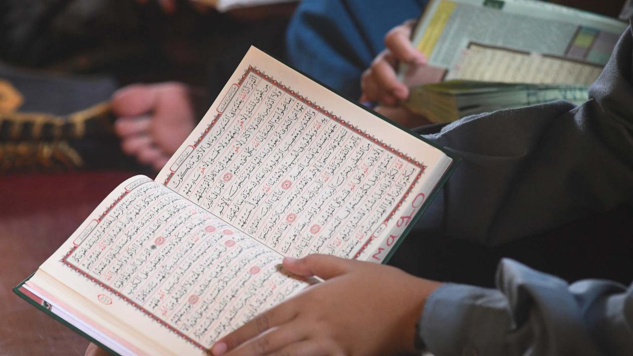 Santri bertadarus Alquran di Depok