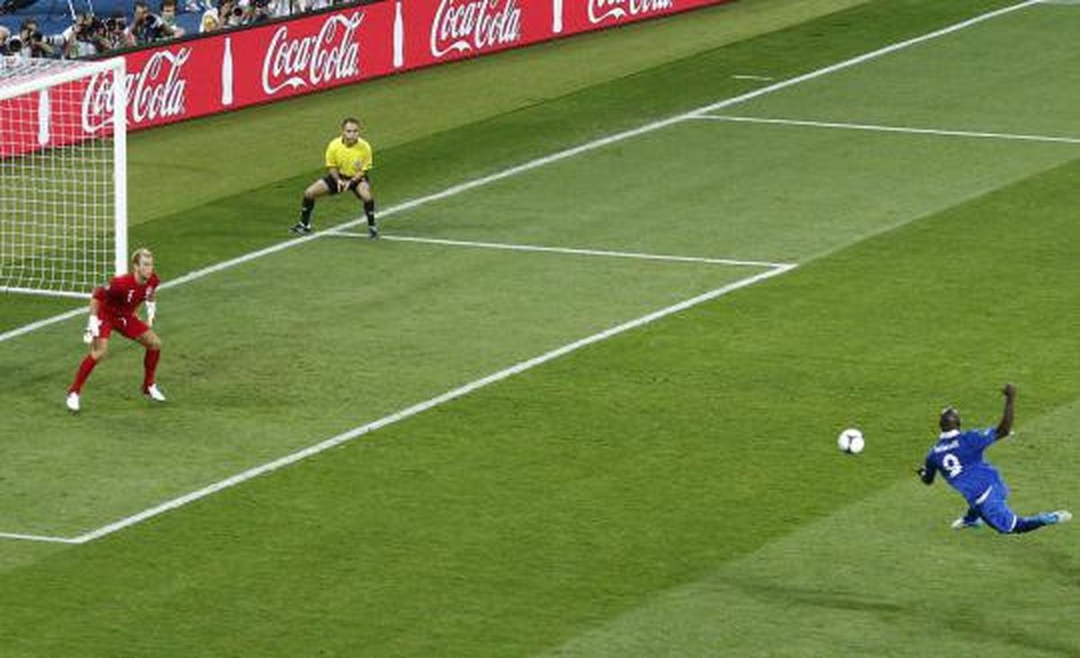  Skor kacamata Inggris-Italia berlanjut adu penalti