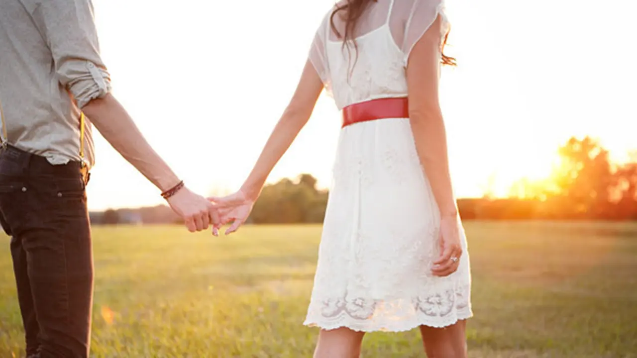 (c) shutterstock