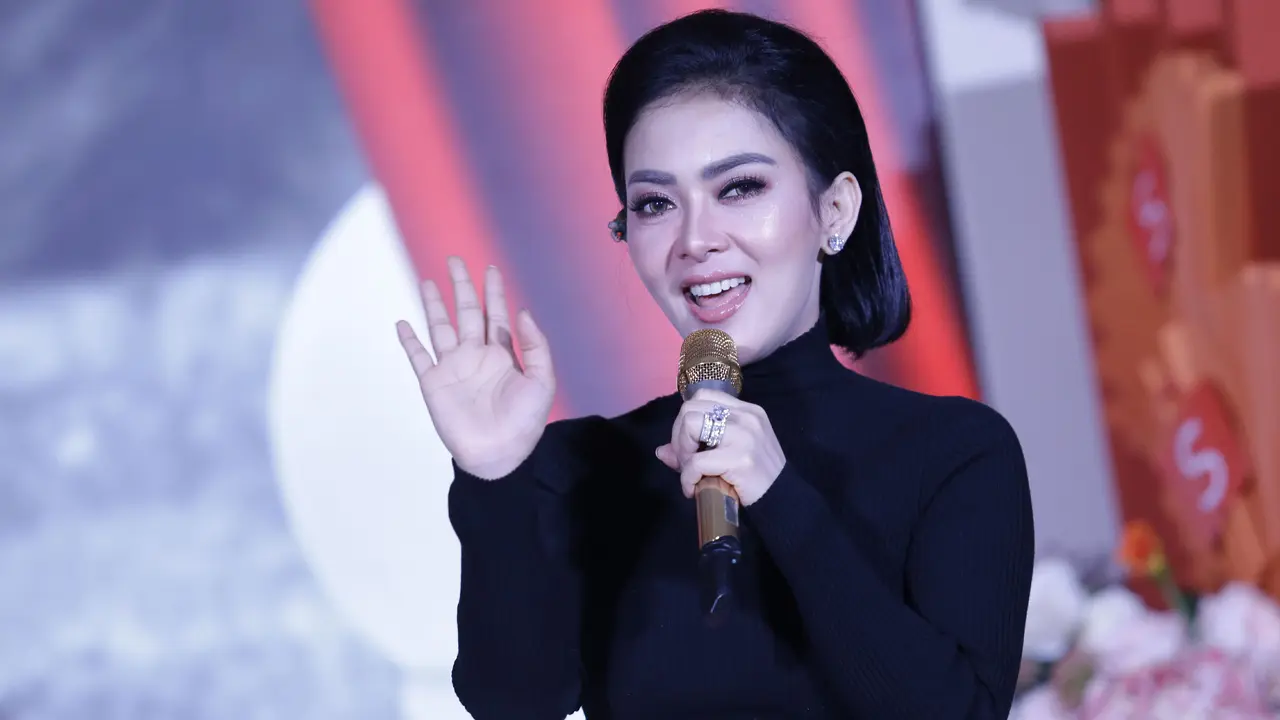 [Fimela] Syahrini