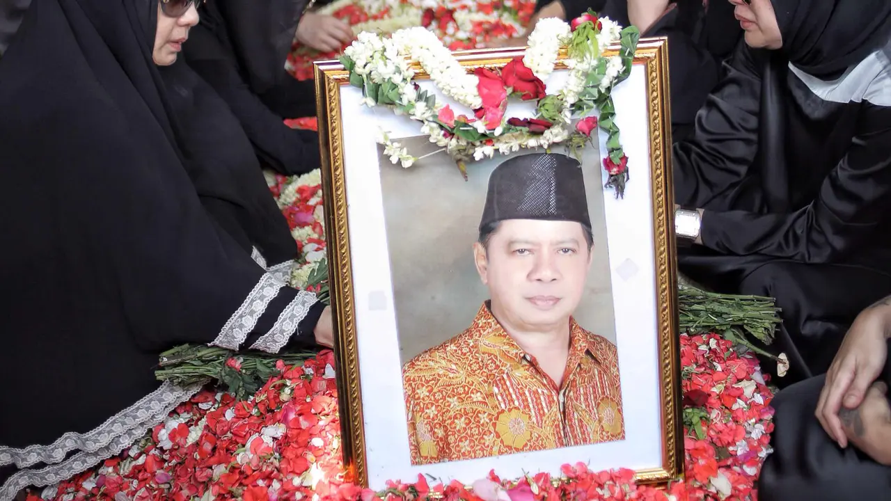 Pemakaman Ayahanda Olla Ramlan