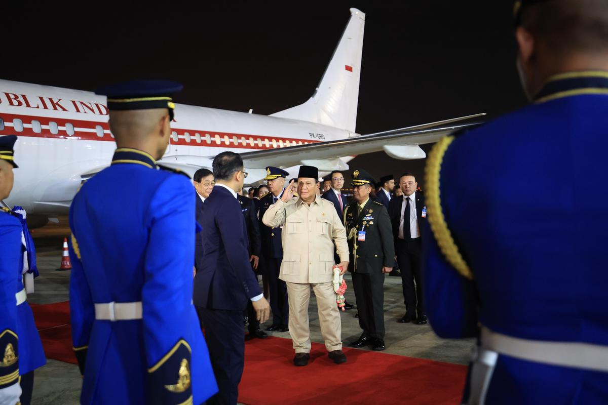 Kedatangan Presiden Prabowo disambut Wakil Perdana Menteri sekaligus Menteri Keuangan Thailand