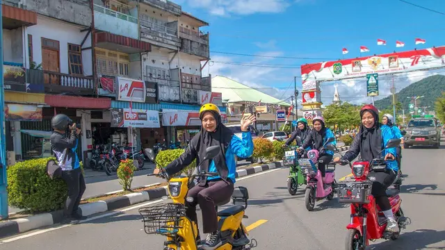 PT PLN (Persero) membangun Stasiun Pengisian Kendaraan Listrik Umum (SPKLU) di Singkawang, Kalimantan Barat. (Dok PLN)