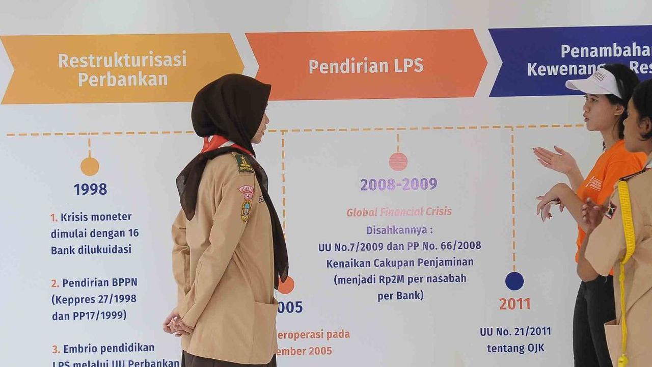 Ketua Dewan Komisioner OJK, Mahendra Siregar pun berharap dengan adanya acara ini dapat meningkatkan kesadaran para generasi muda untuk melakukan gerakan menabung.