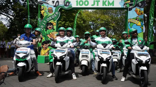 GrabElectric Tempuh 100 Juta Kilometer Lebih dari 2.700 Kali