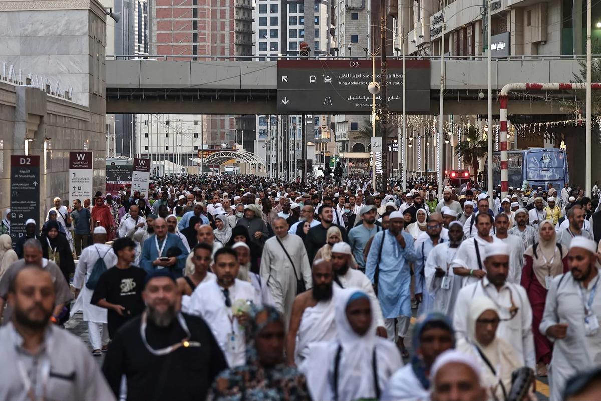 FOTO: Lautan Jamaah Haji Padati Makkah Jelang Puncak Haji