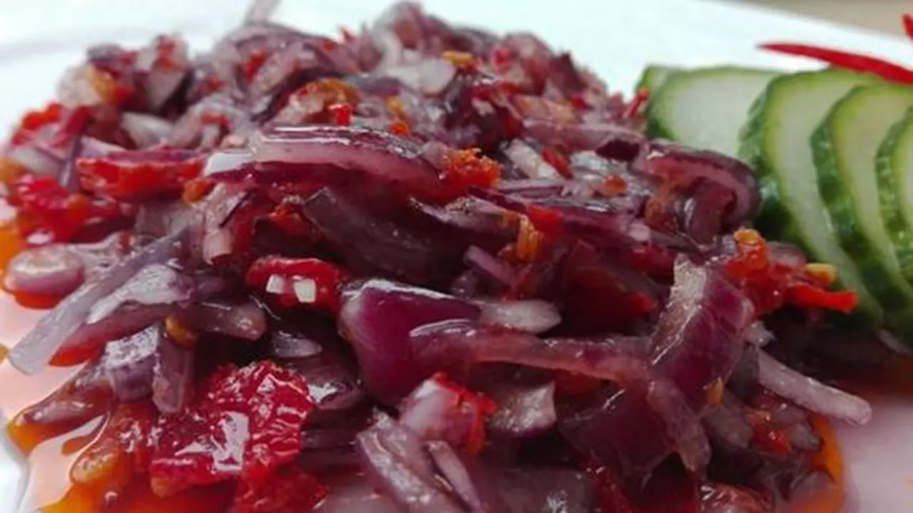 Sambal bawang merah./Copyright cookpad.com/Maria Yunira