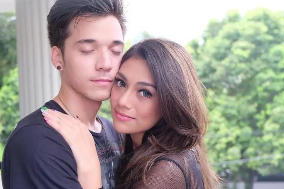 [Bintang] Stefan William dan Celine Evangelista