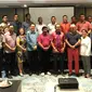 Dubes RI untuk Singapura, Ngurah Swajaya (depan, keenam dari kanan) bersama pebisnis Singapura saat visit ke Pulau Belitung 18-20 Januari 2019 (kredit: KBRI Singapura)