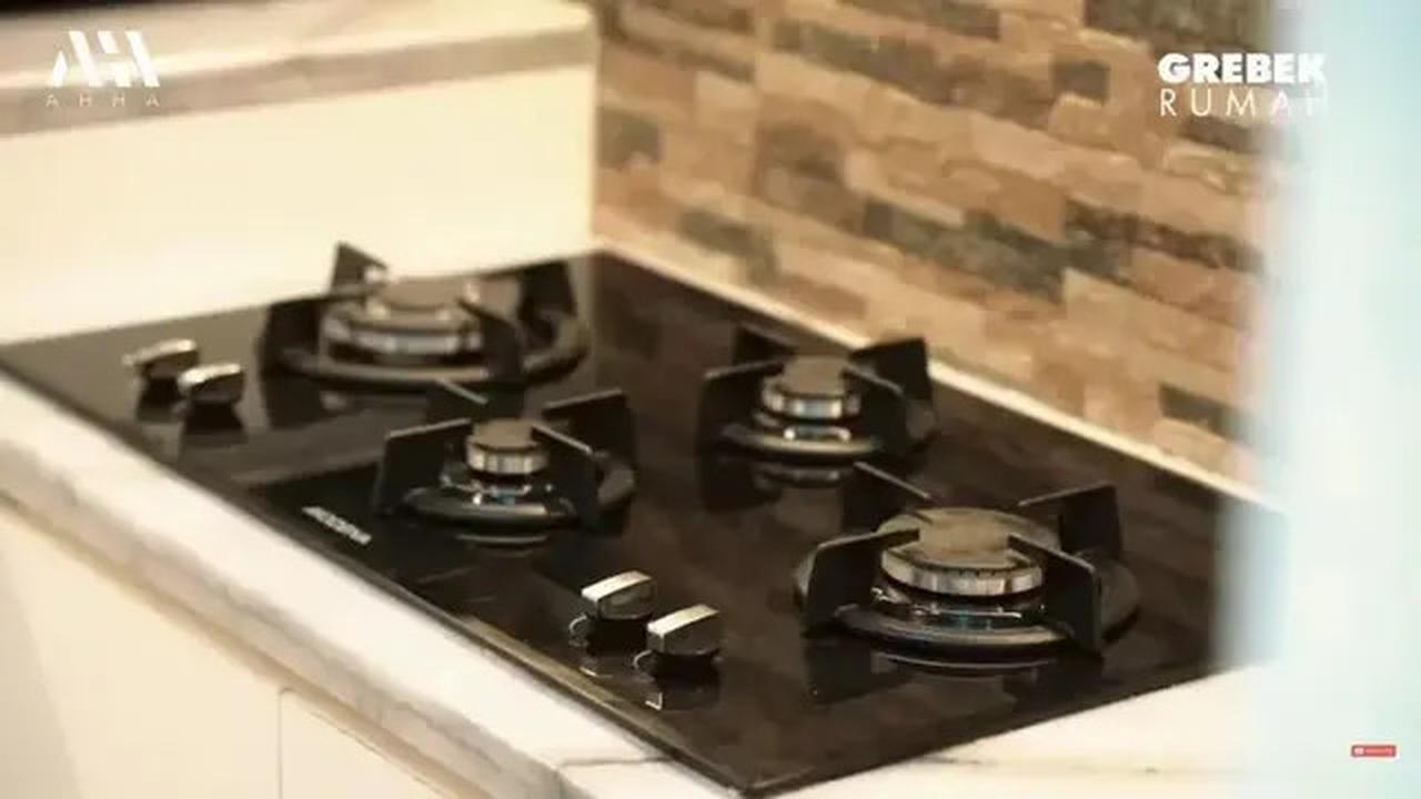 9 Potret Dapur di Rumah Denny Sumargo yang Minimalis, Nyaman dan Fungsional