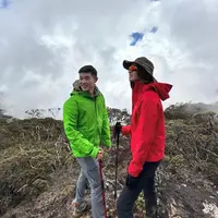 Potret Raline Shah Mendaki Gunung Latimojong (Instagram/@ralineshah)