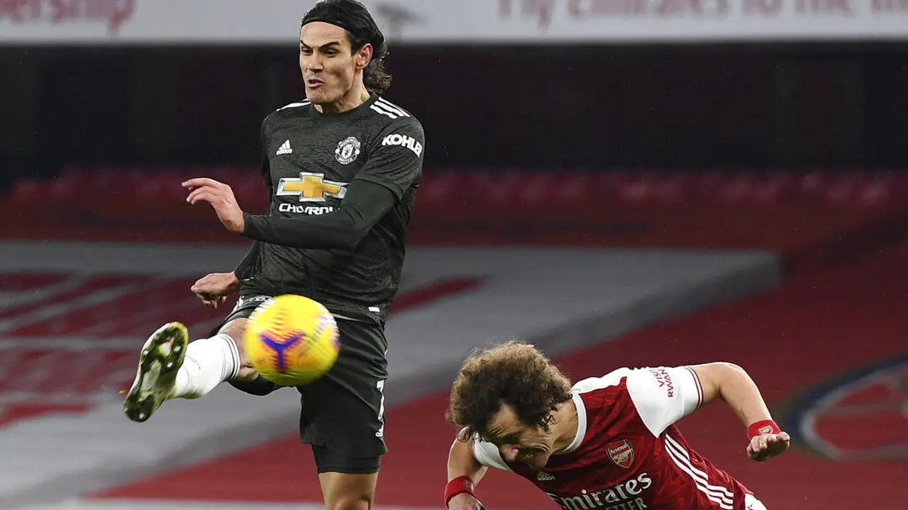 FOTO: Tertahan di Markas Arsenal, Manchester United Semakin Menjauh dari Manchester City di Puncak Klasemen
