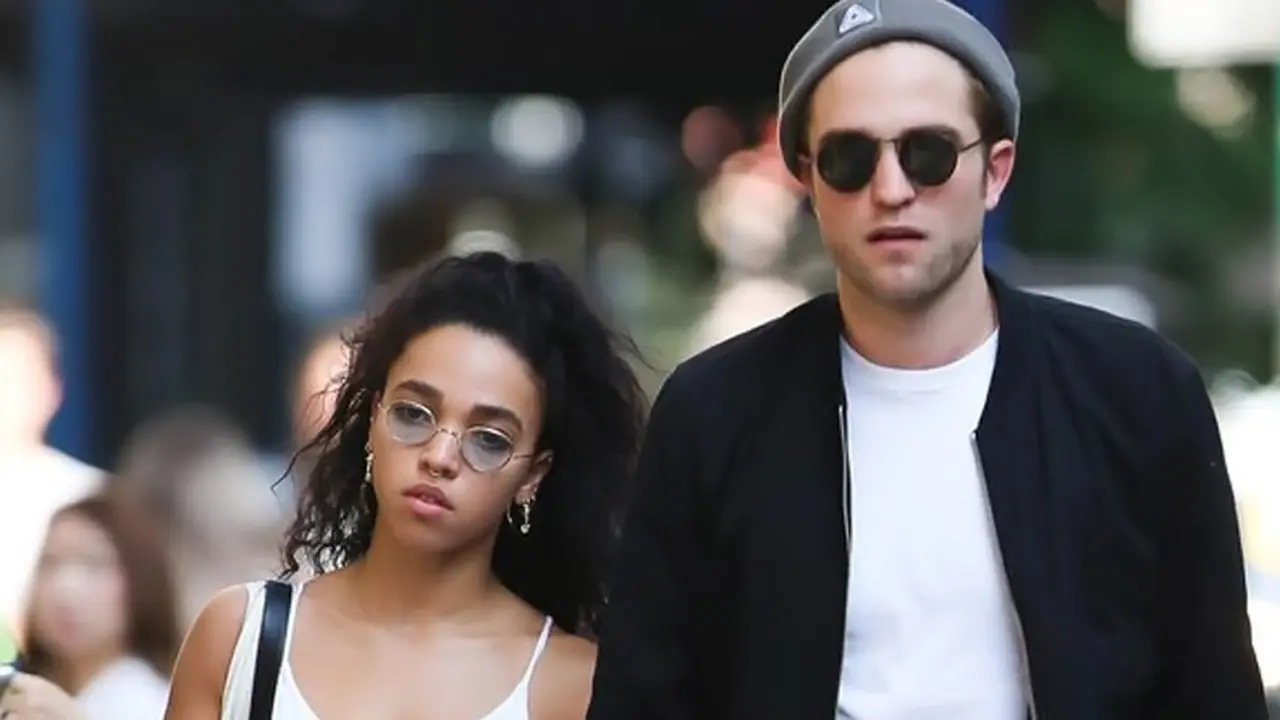 Bahagianya Robert Pattinson Dan FKA Twigs Melepas Rindu