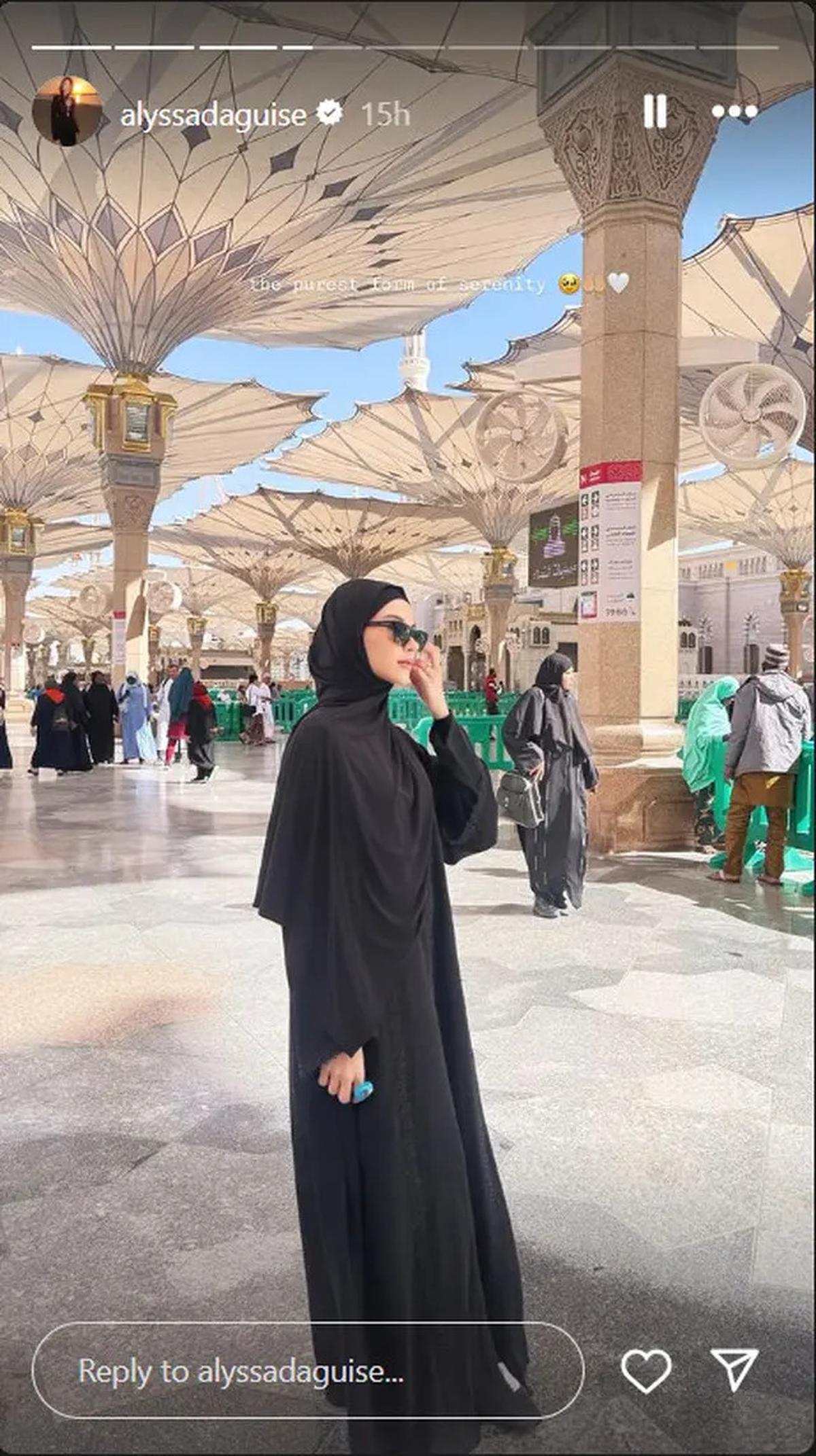 6 Artis yang Sering Dikira Non Muslim Pakai Hijab, Alyssa Daguise Bikin Pangling